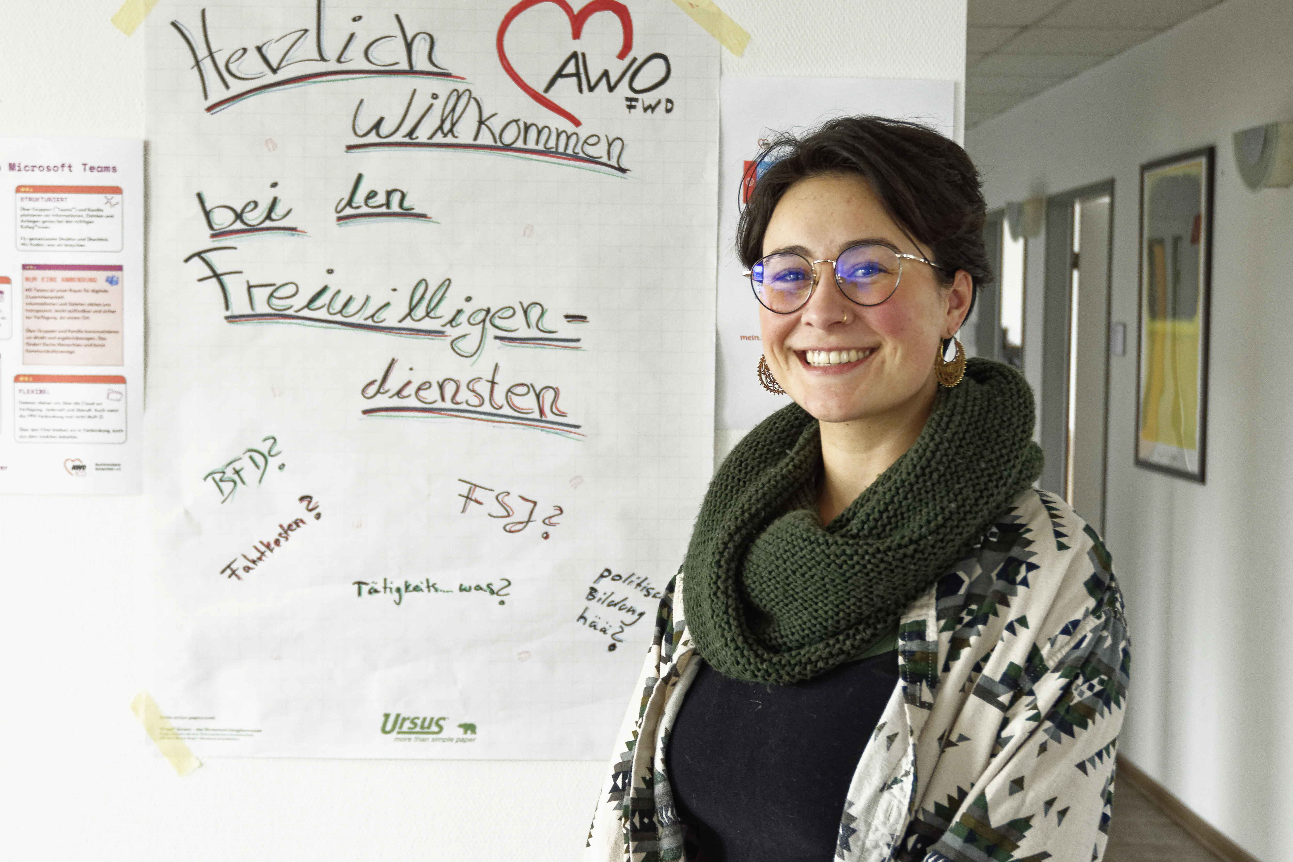 Das Foto zeigt ein Portrait von Josefine Leysten