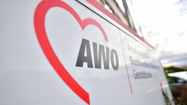 Das Foto zeigt die AWO Bezirksgeschäftsstelle in der Lützowstraße