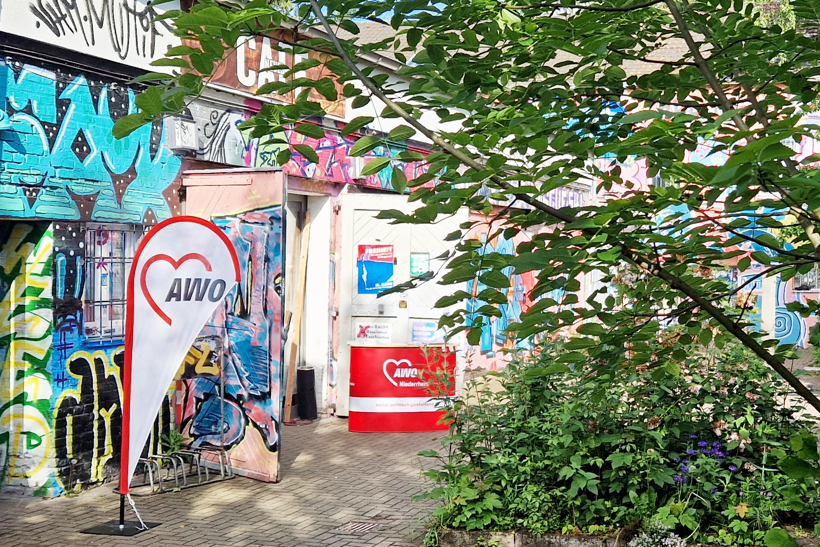 Das Foto zeigt den Eingang des Kulturzentrums.